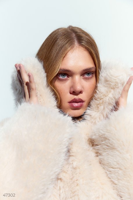 【未使用品】MIRO AMURETTE short eco fur coat MIRO AMURETTE（ミロアミュレット）の「short eco fur coat