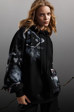 Black oversized hoodie with print