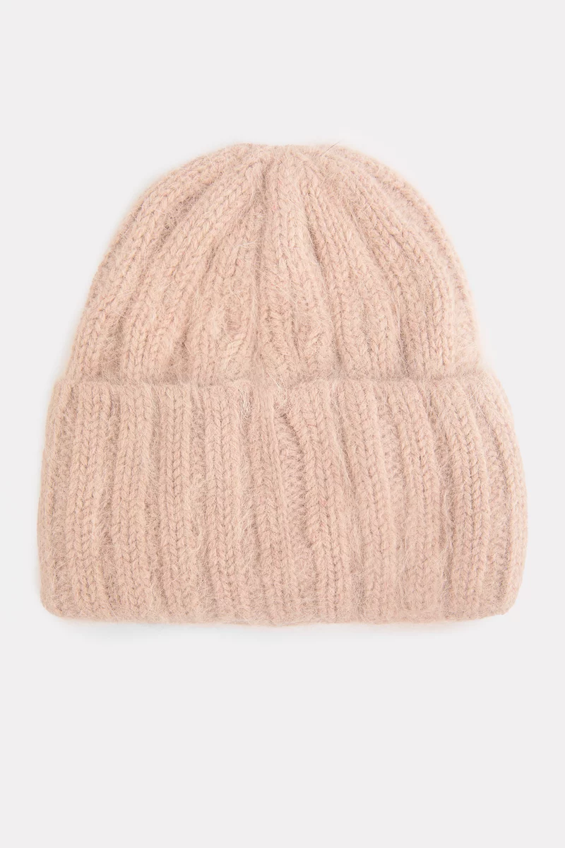 Бежевая ангоровая шапка с отворотом фотография 1