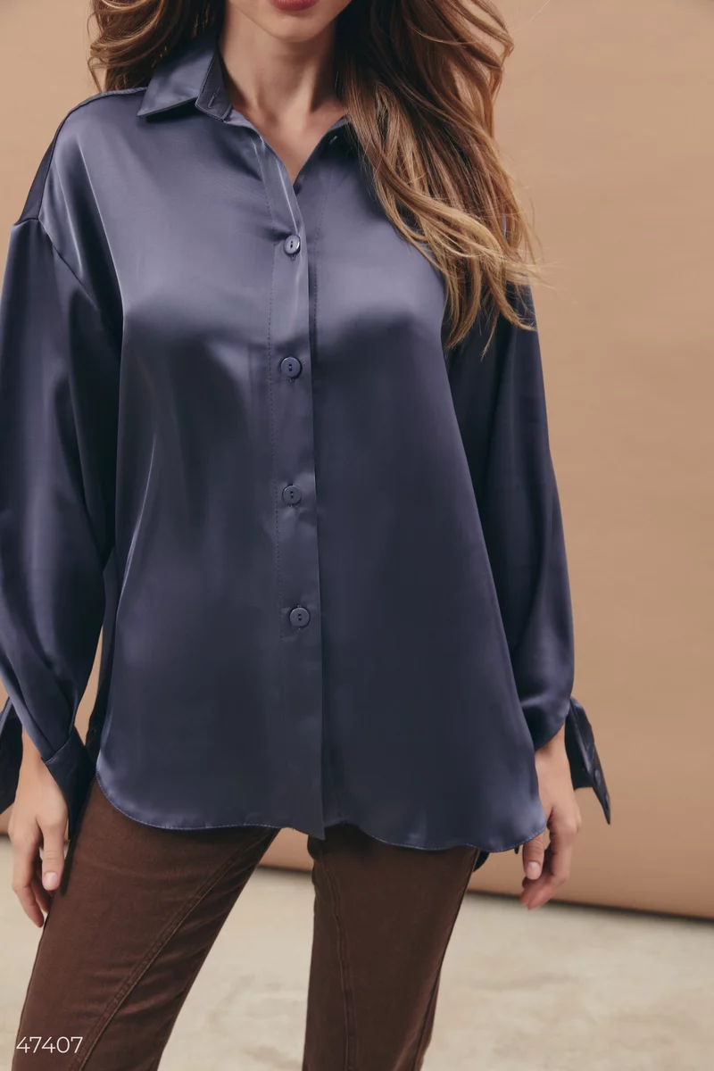 Gray silk blouse with turn-down collar photo 4