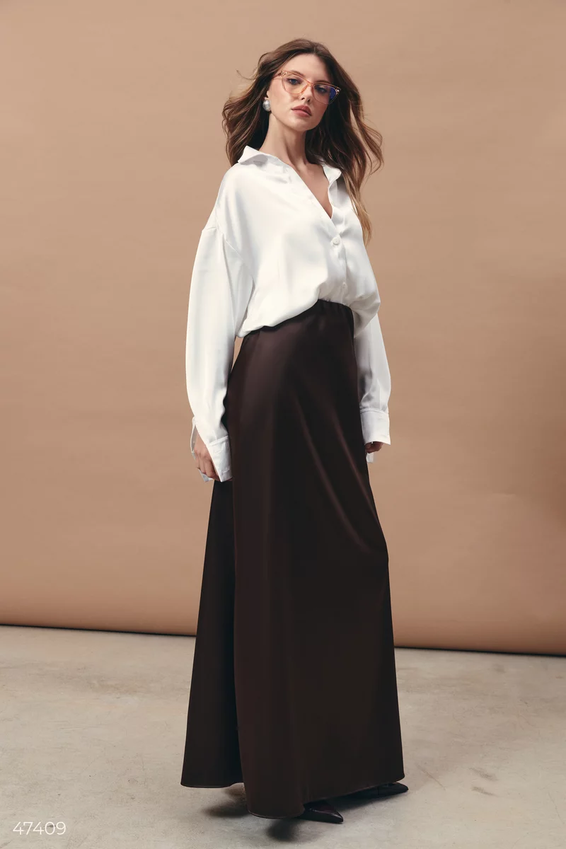 Brown satin maxi skirt photo 3