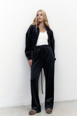 Black velor suit with pants photo 3