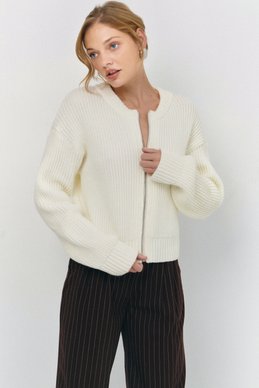 Milk knitted cardigan with a zipper