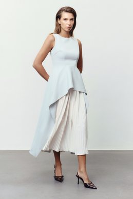 Mint maxi dress with pleated skirt photo 2