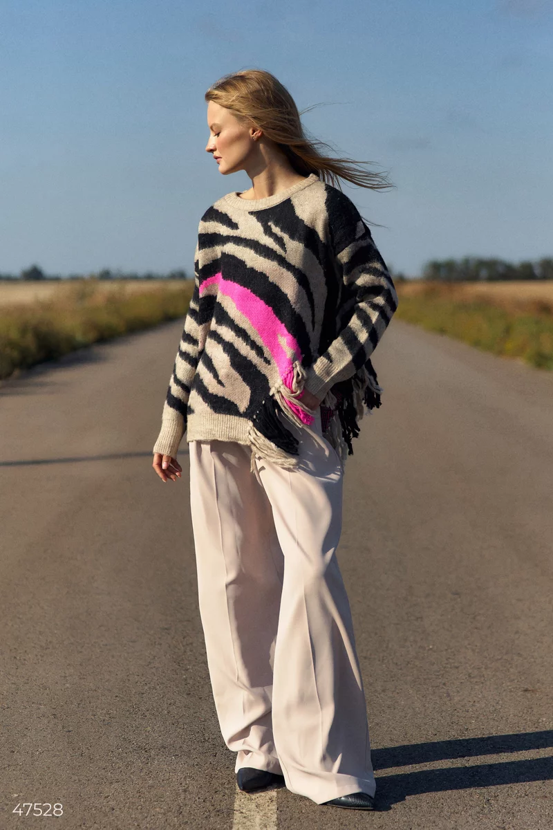 Beige oversized sweater with fringe photo 1