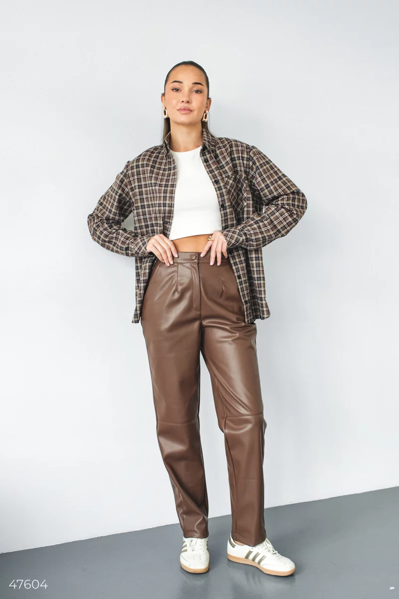 Brown leather pants with a high waist photo 1