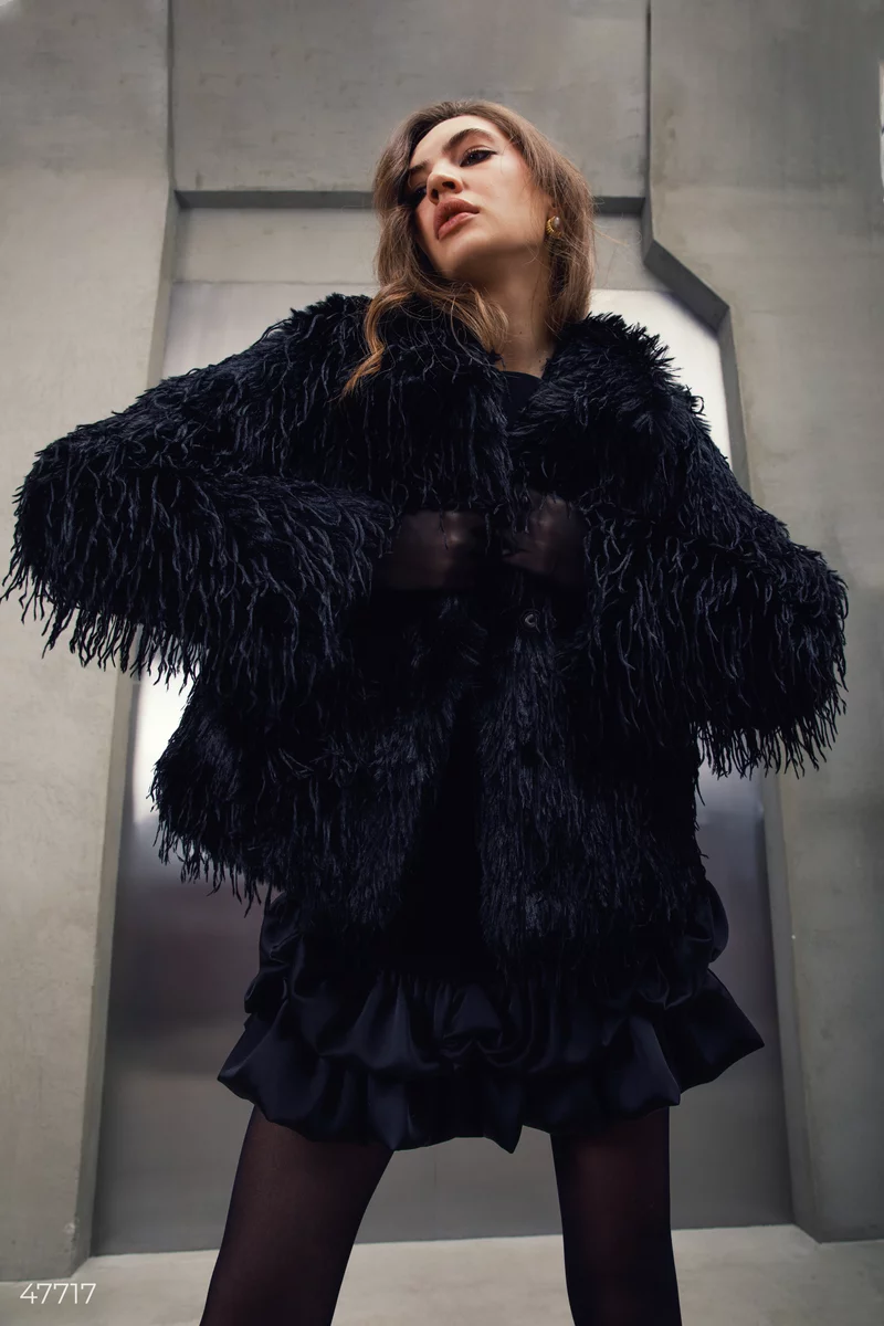 Black short fur coat with buttons photo 1