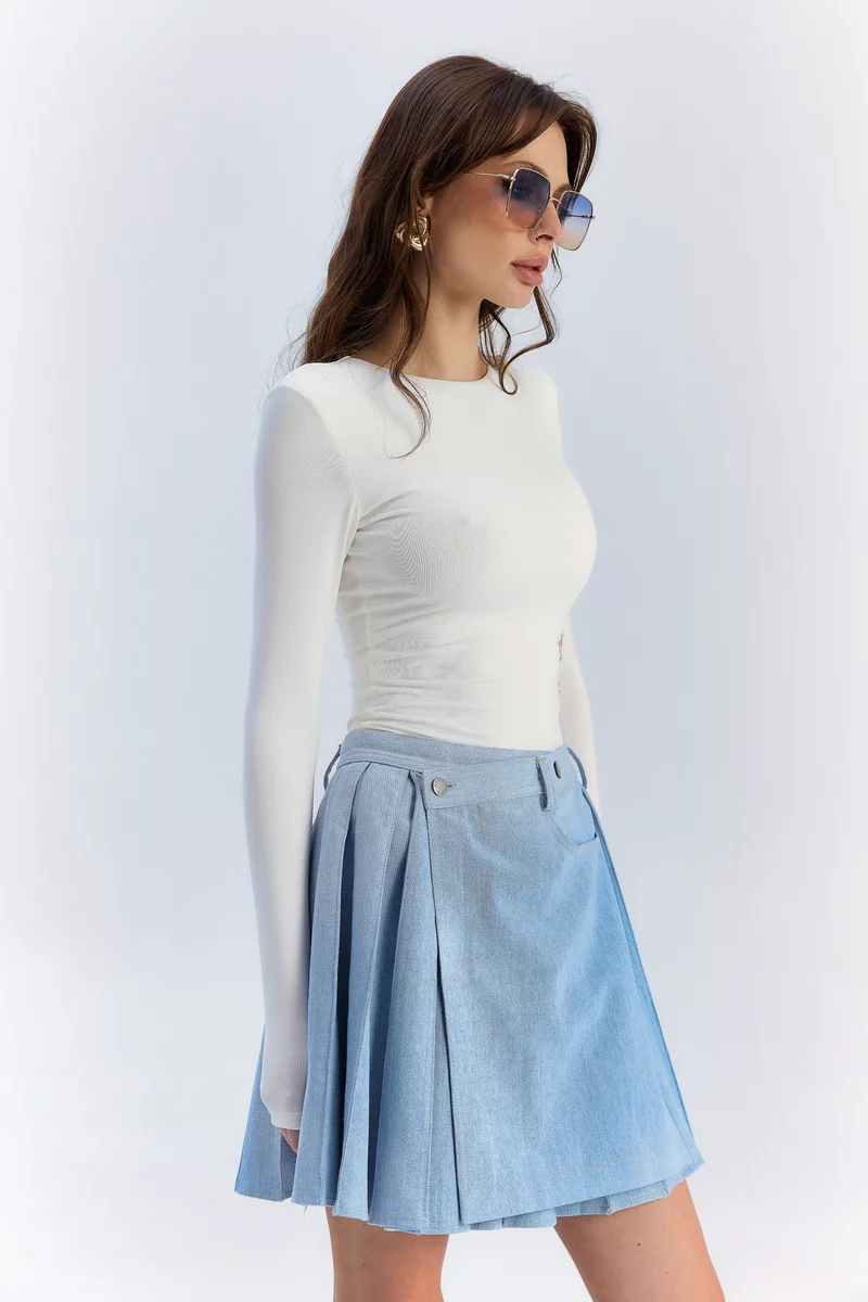 Blue pleated denim skirt photo 5