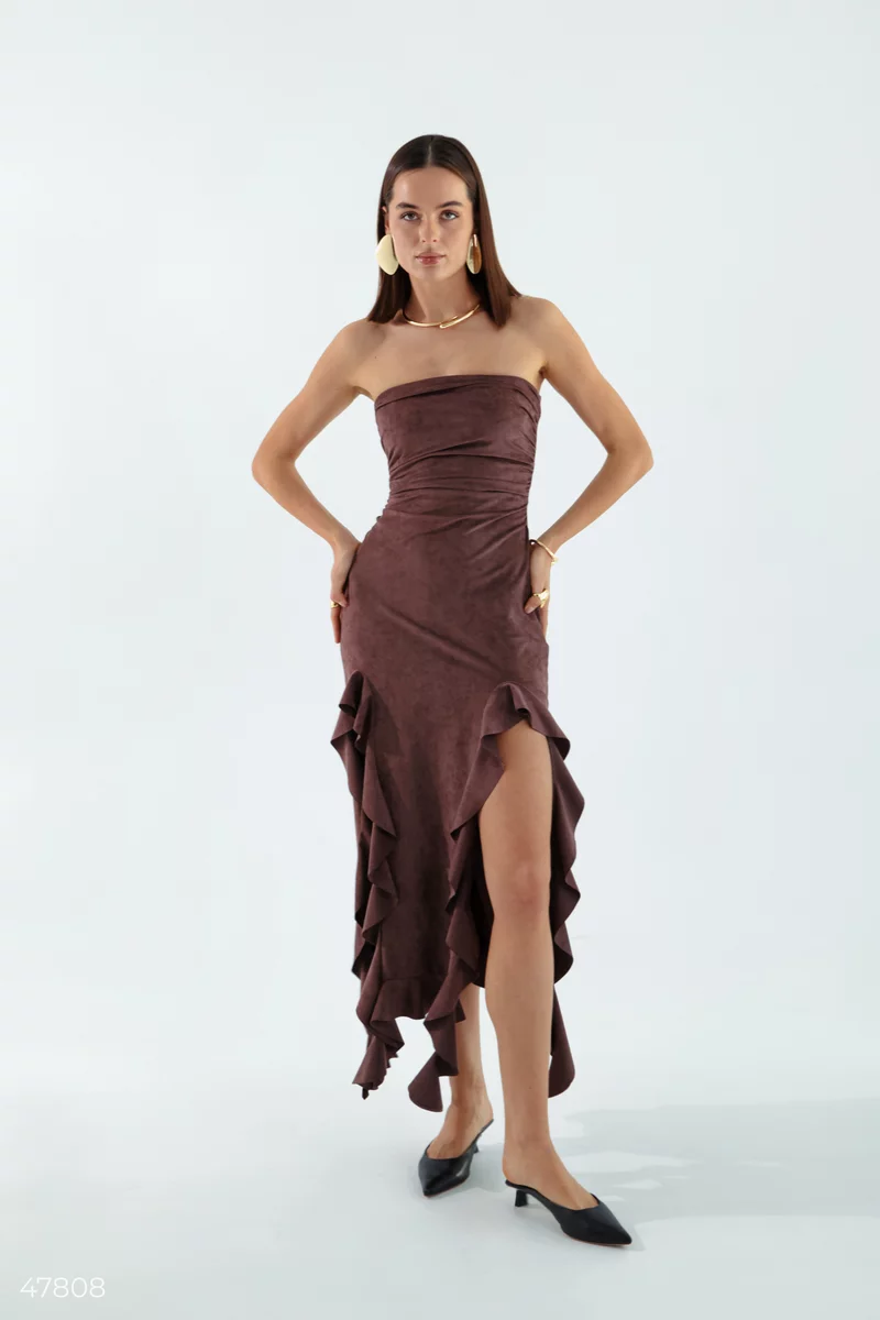 Brown maxi dress made of eco-suede
Brown maxi dress made of eco-suede
Brown maxi dress made of eco-suede
Brown maxi dress made of eco-suede
Brown maxi dress made of eco-suede photo 1