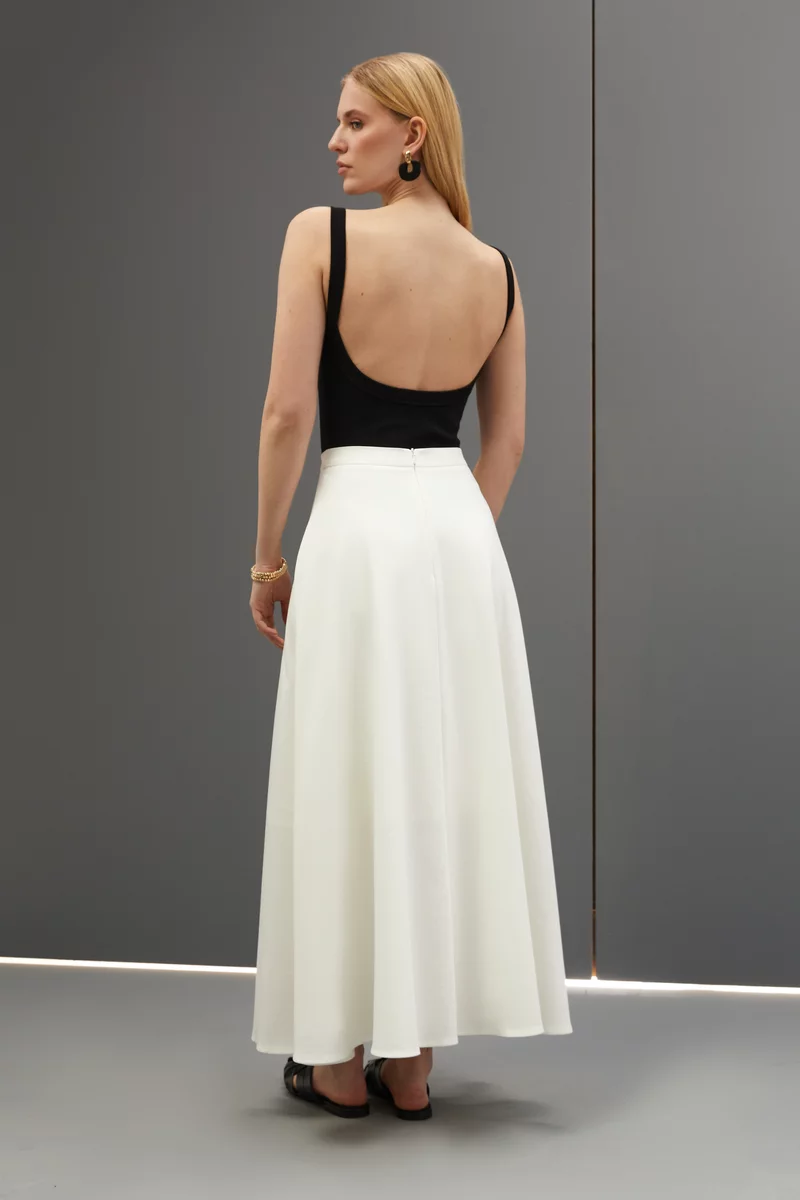 Milky flared maxi skirt photo 5