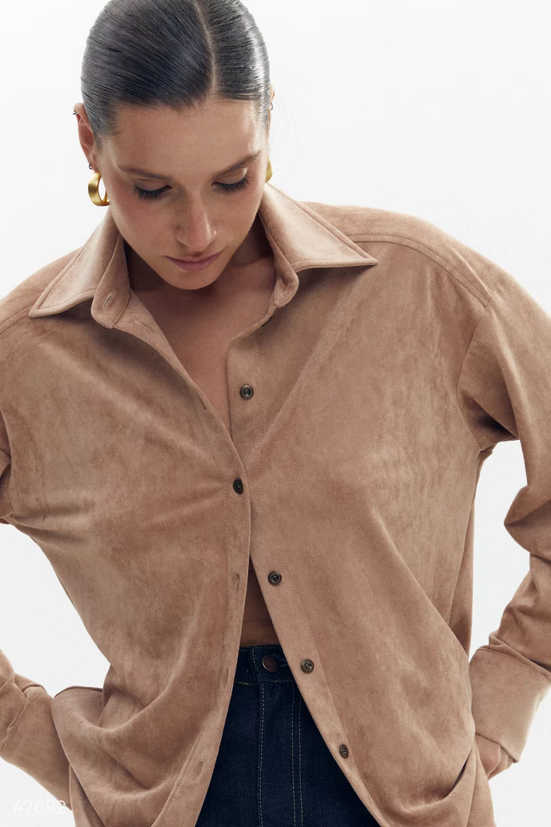 Beige oversize shirt made of eco-suede photo 2