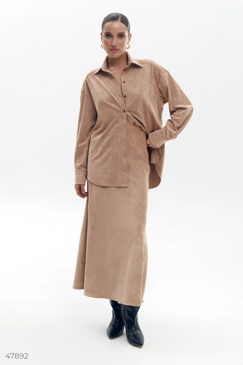 Beige oversize shirt made of eco-suede photo 5