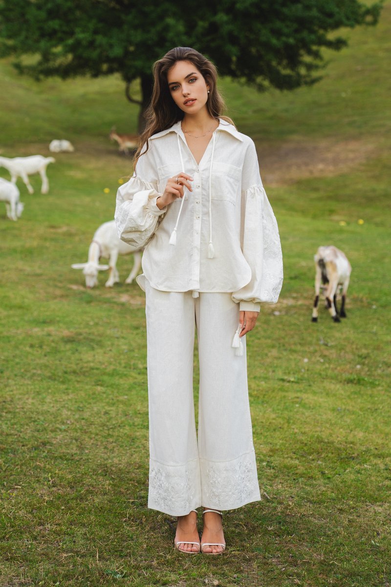 

Молочні лляні штани "Зозулька" з вишивкою