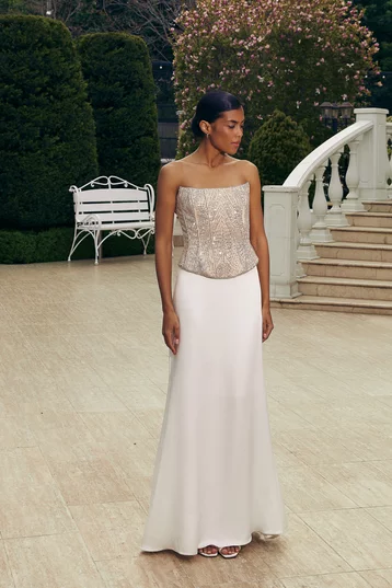 Бежевый сатиновый корсетный топ с блестками фотография 1