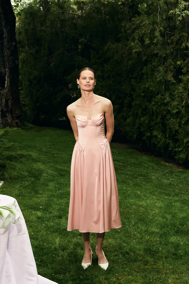 Satin midi dress in crystal rose shade photo 3