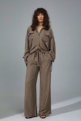 Linen shirt and pants suit in moko shade
