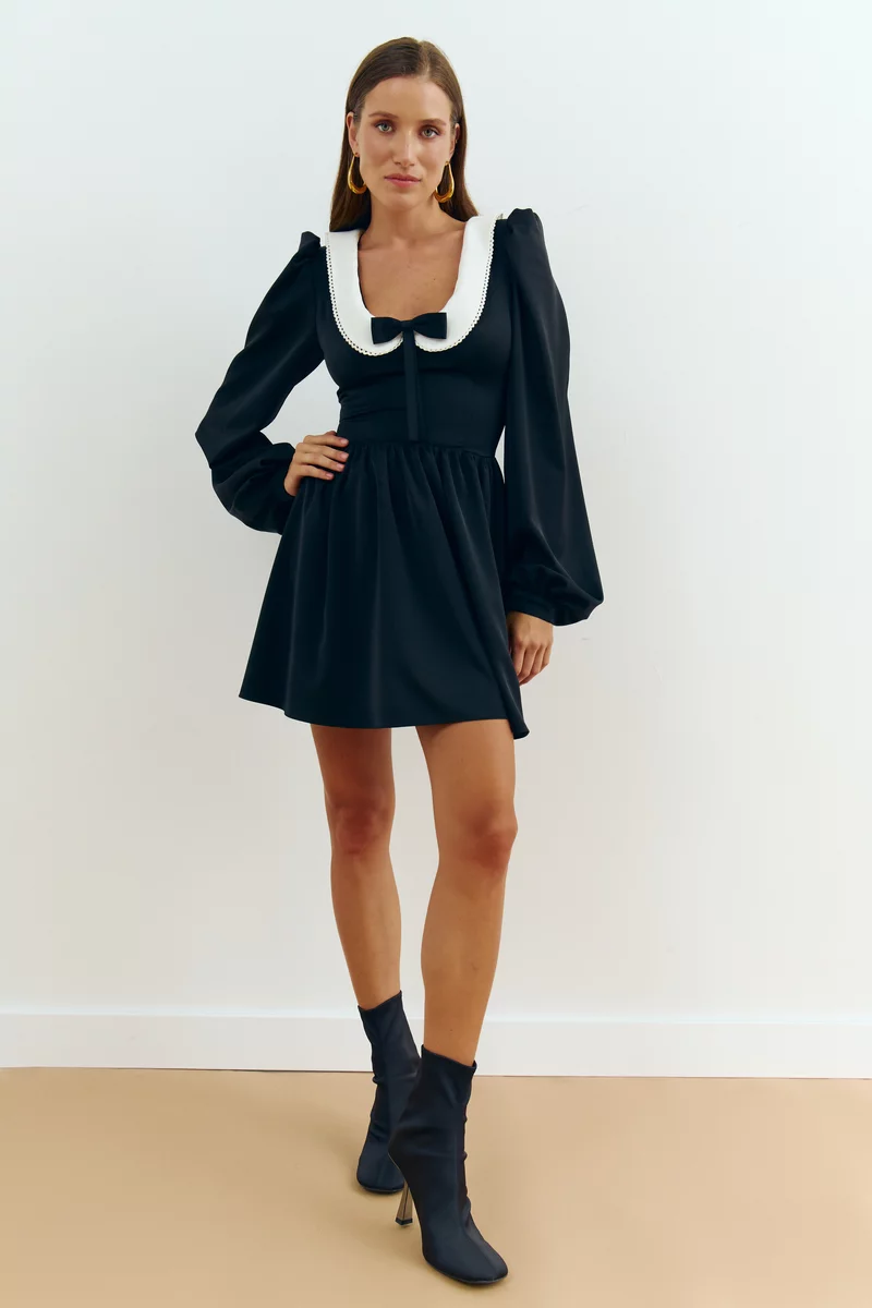 Satin mini dress with removable collar and bow photo 1
