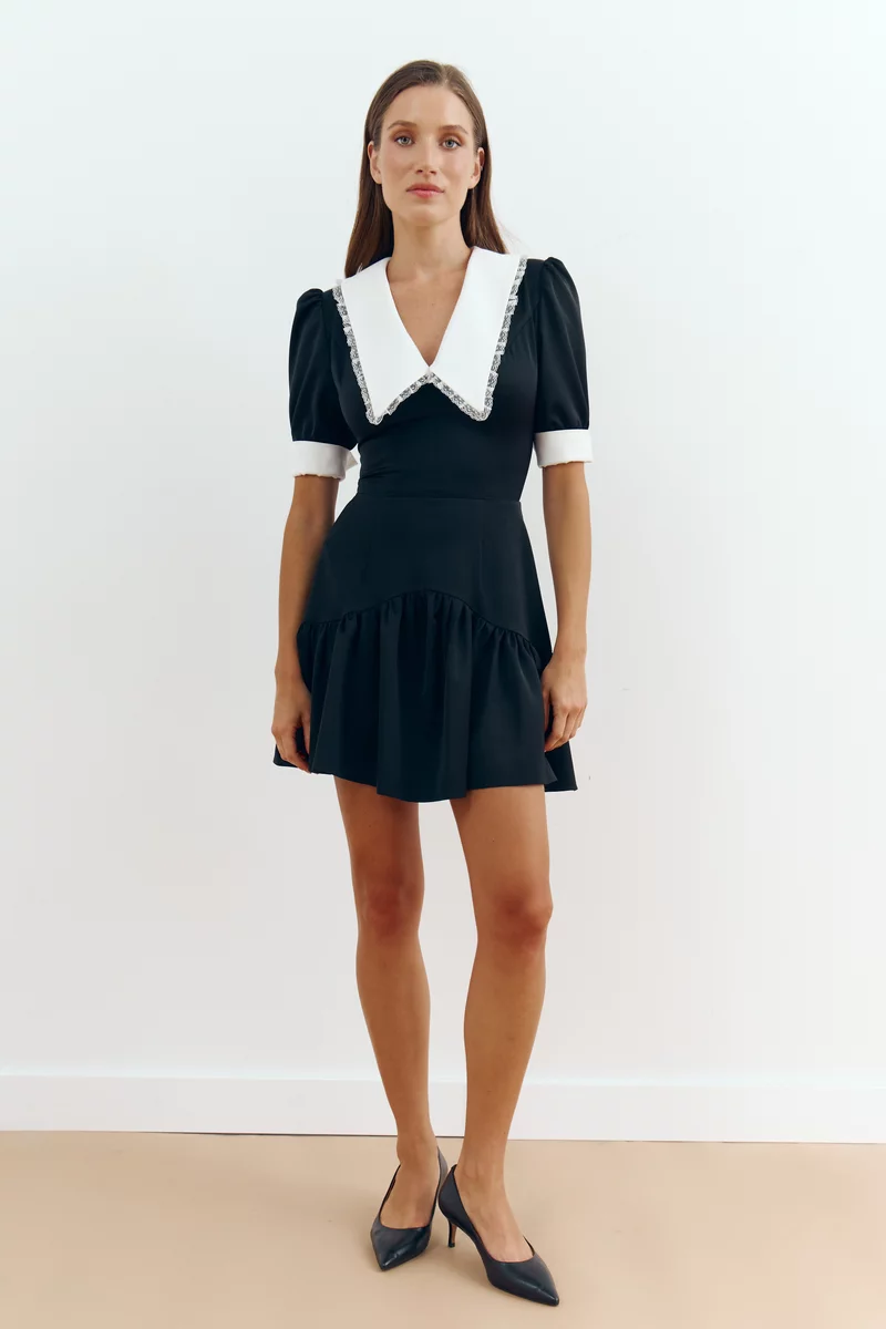 Satin mini dress with contrast collar and cuffs photo 3