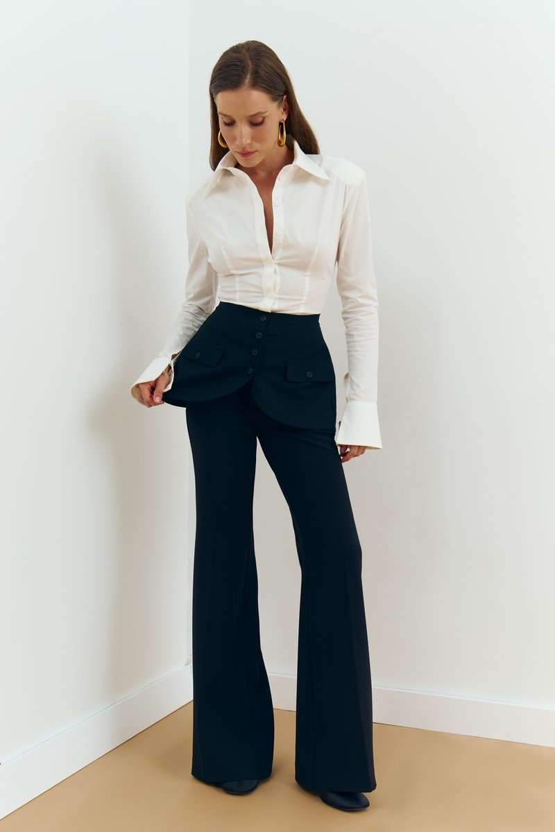 

Чорна баска із костюмної тканини