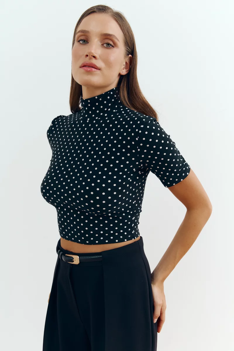 Knitted crop top with polka dot print photo 1