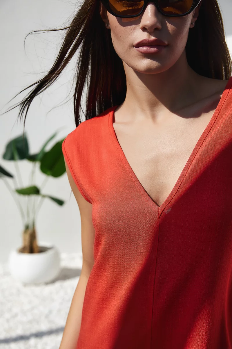 Orange linen mini sundress with V-neck photo 3
