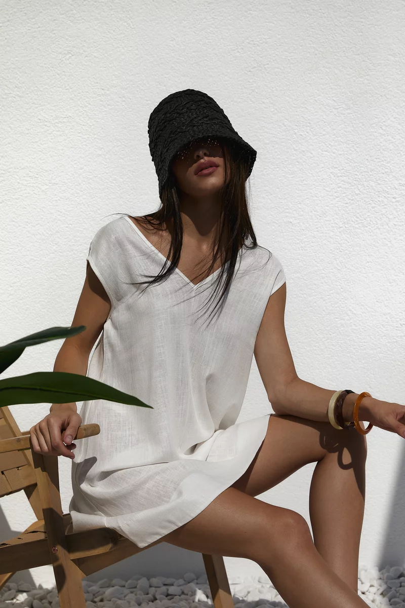 Milk linen mini sundress with V-neck photo 1