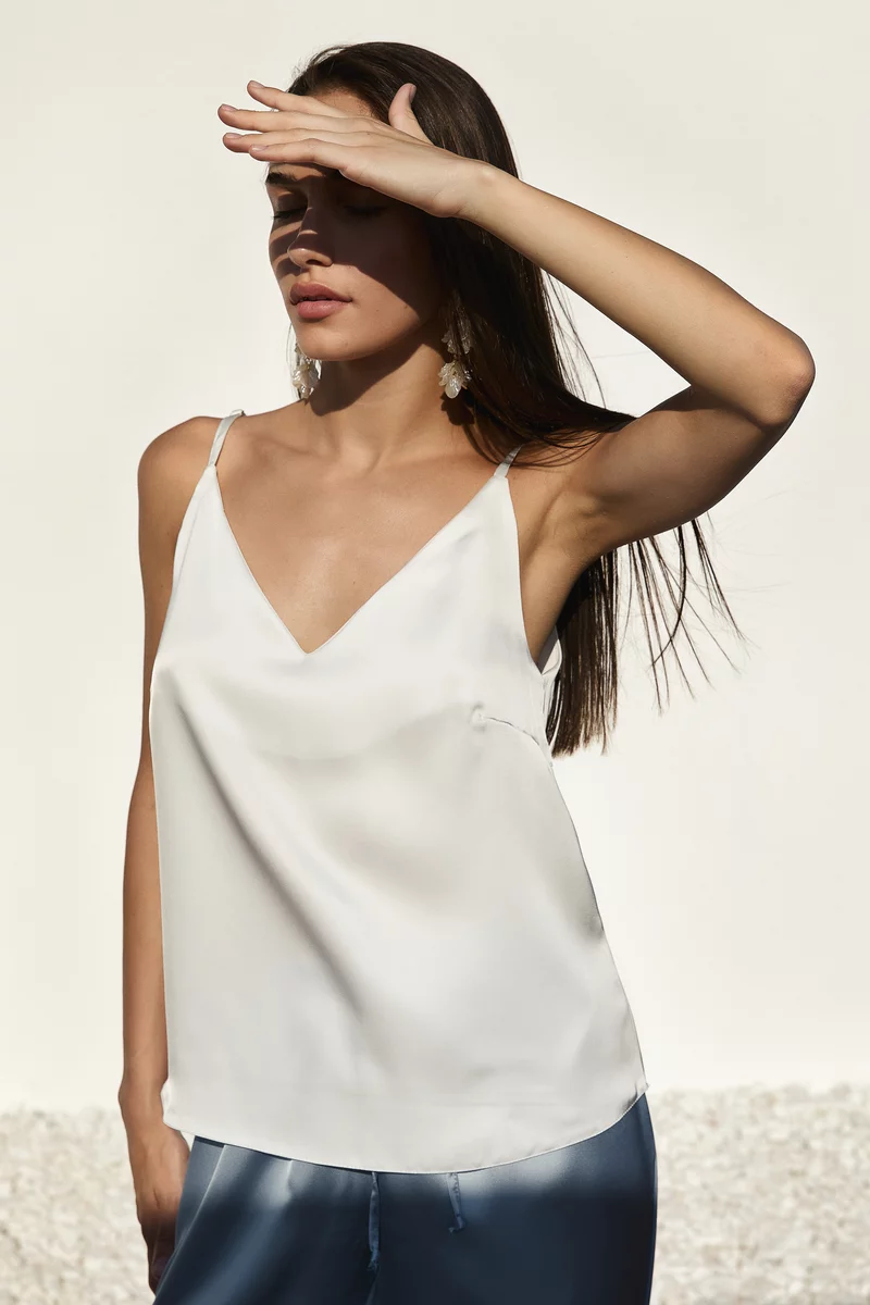 White satin top with thin straps photo 4
