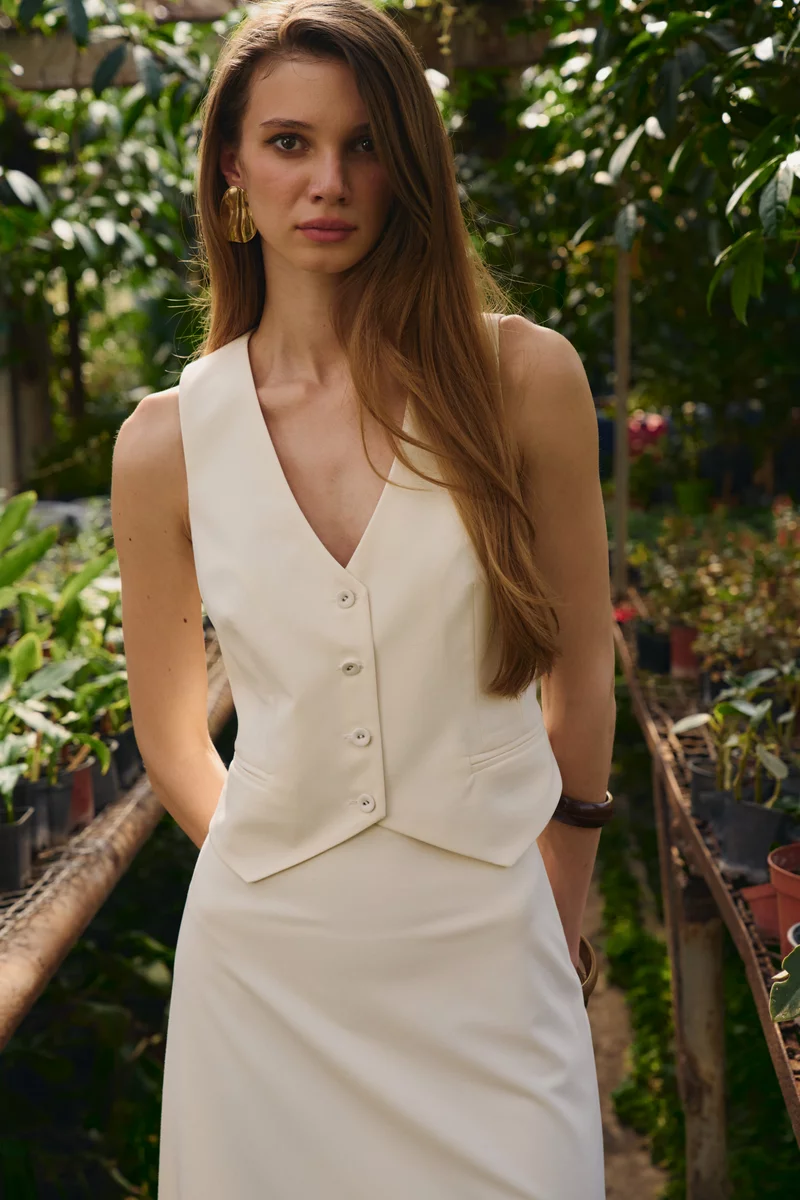 Milk suit vest with buttons photo 2