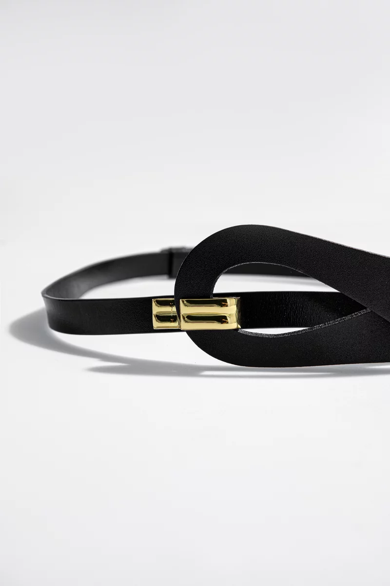 Black belt with accent loop photo 3