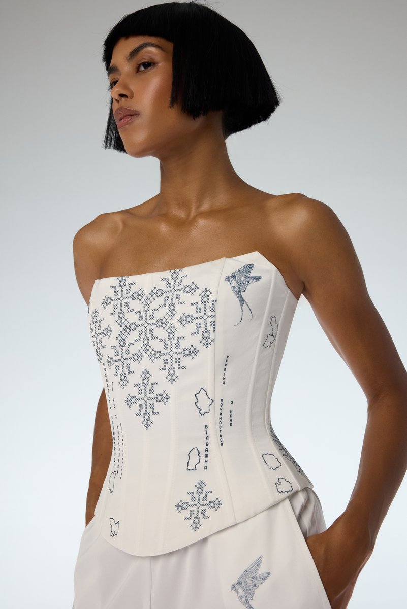 

Молочний сатиновий корсет Душа