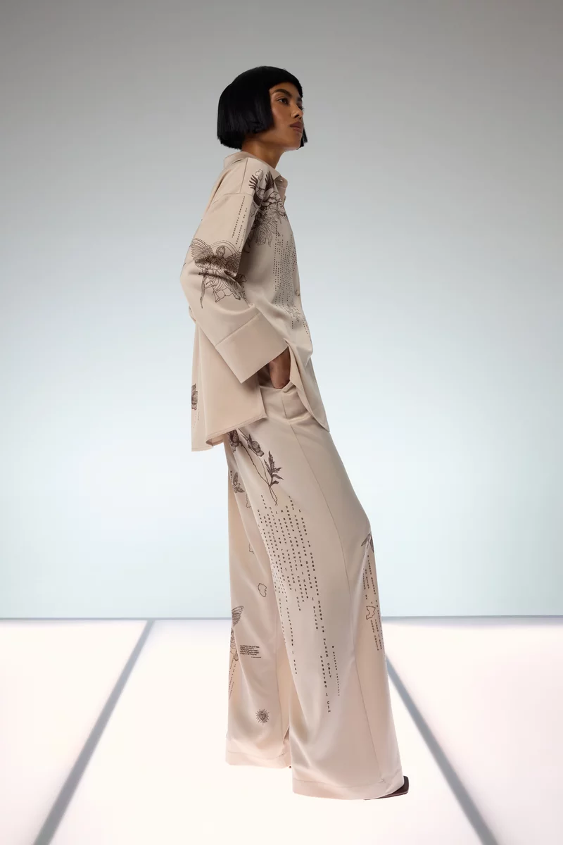 Beige satin blouse with Soul print photo 3