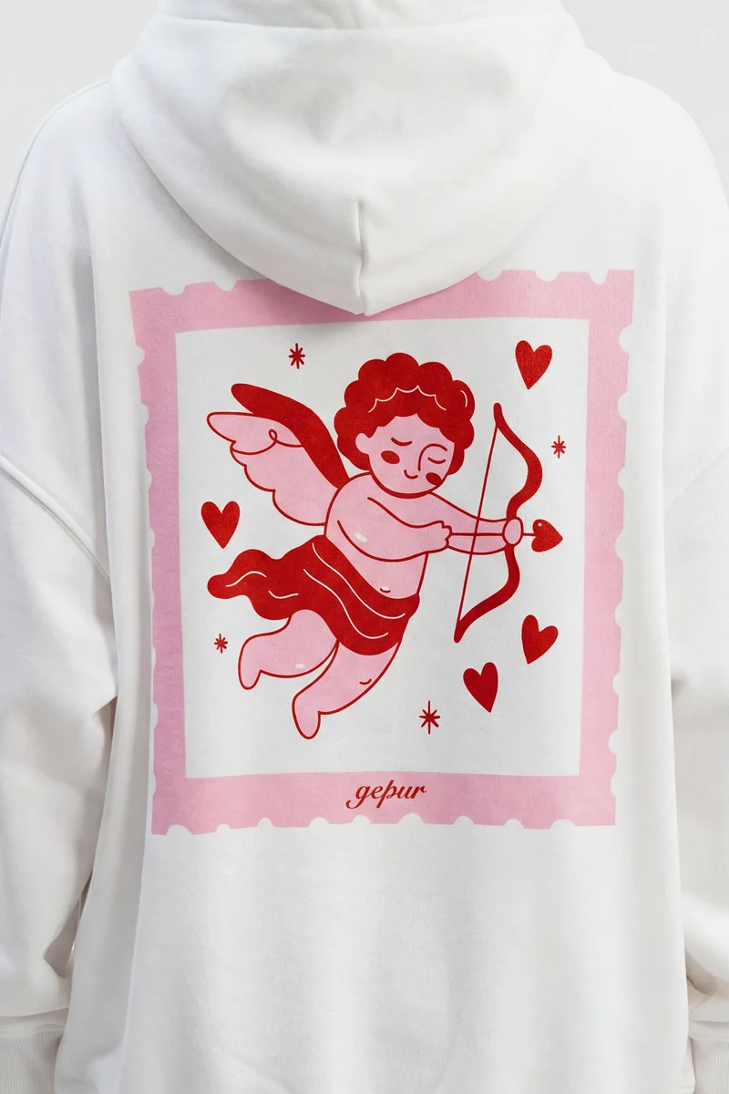 Молочный худи оверсайз с романтическим принтом Молочный худи оверсайз с романтическим принтом фотография 3