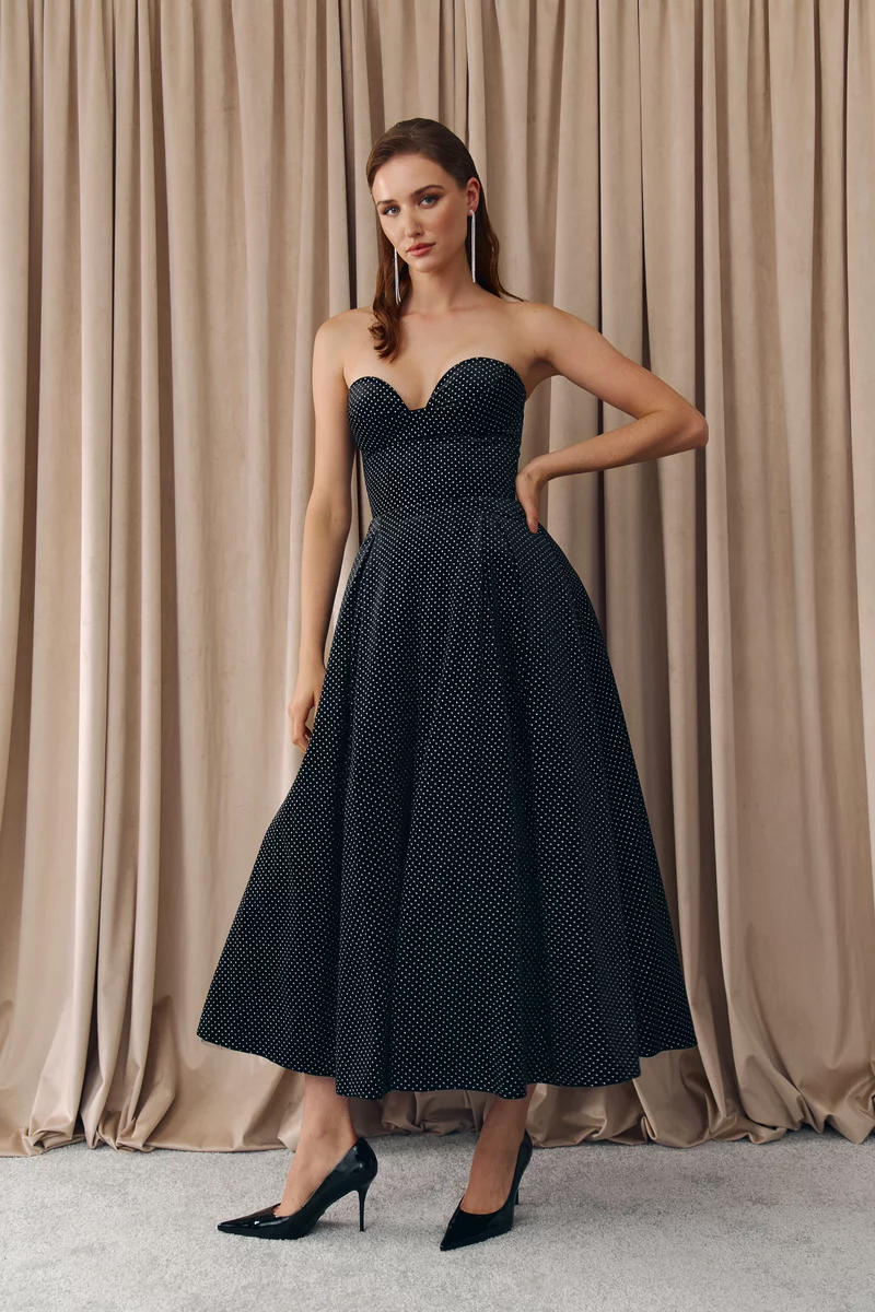 Black velour maxi dress with shimmering decor photo 4