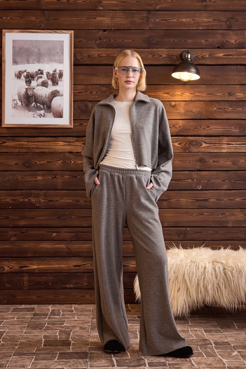 

Сірий трикотажний світшот на блискавці