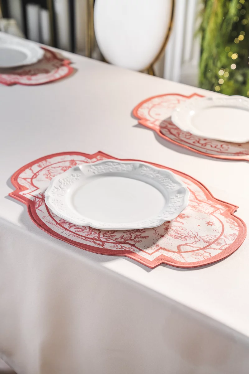 Молочный двухсторонний плейсмат с дизайнерским принтом 35х50 см фотография 1