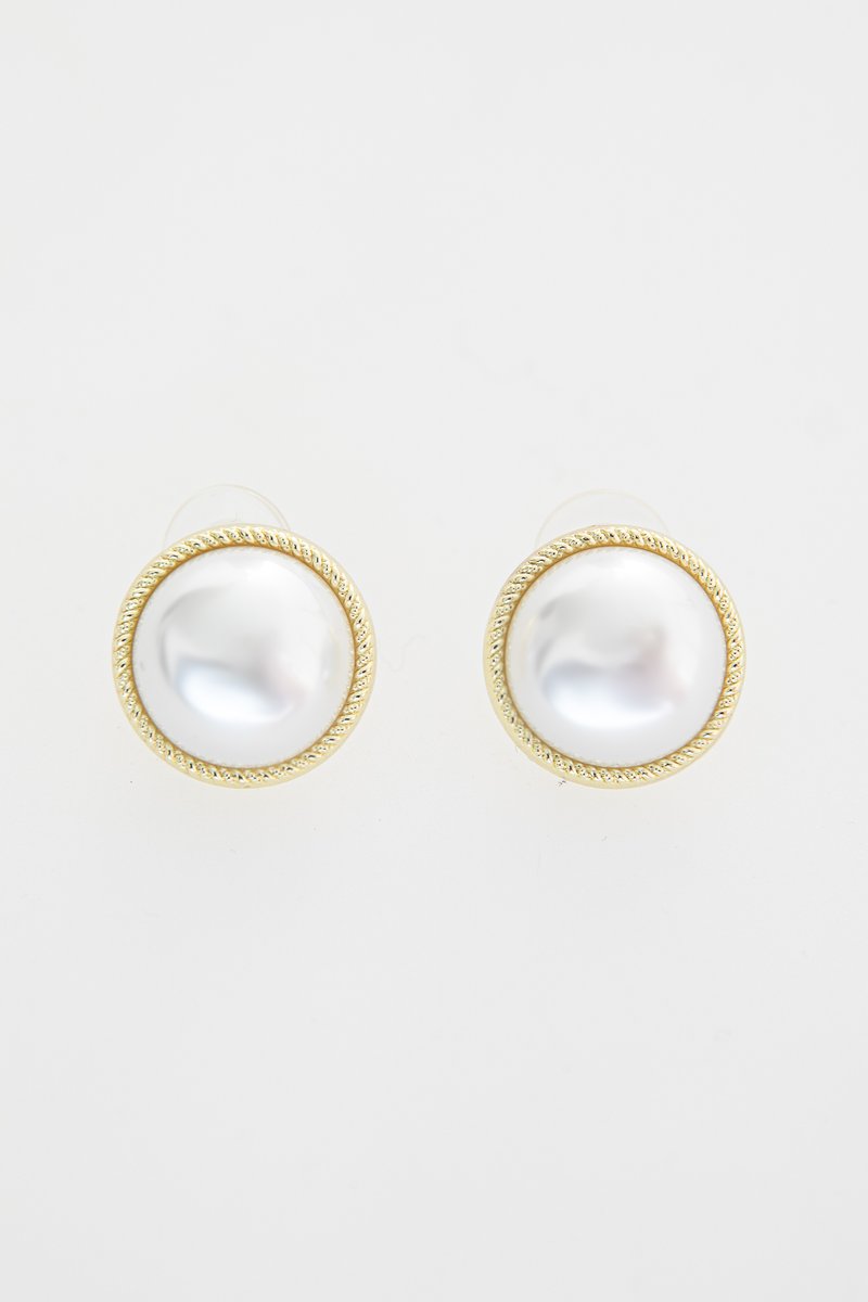

Золотисті сережки круглої форми з перламутровою вставкою