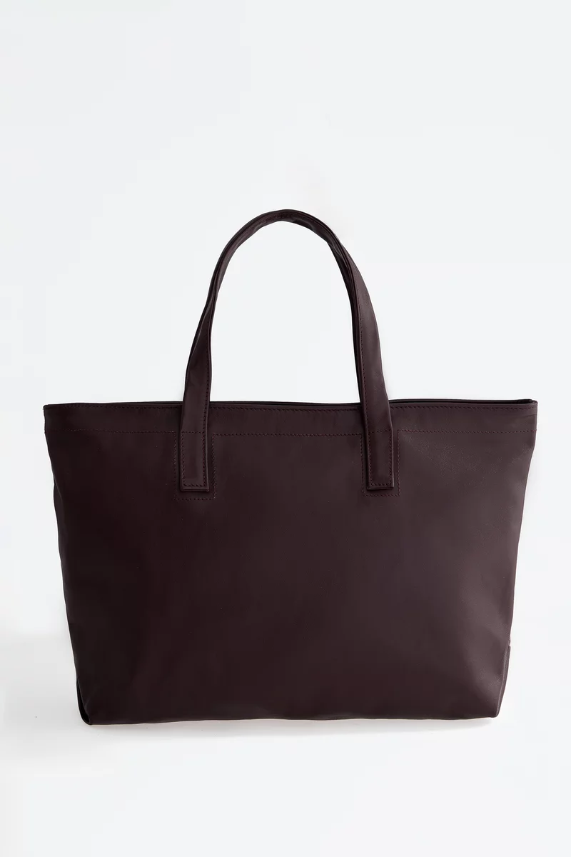 Chocolate-colored genuine leather bag photo 2