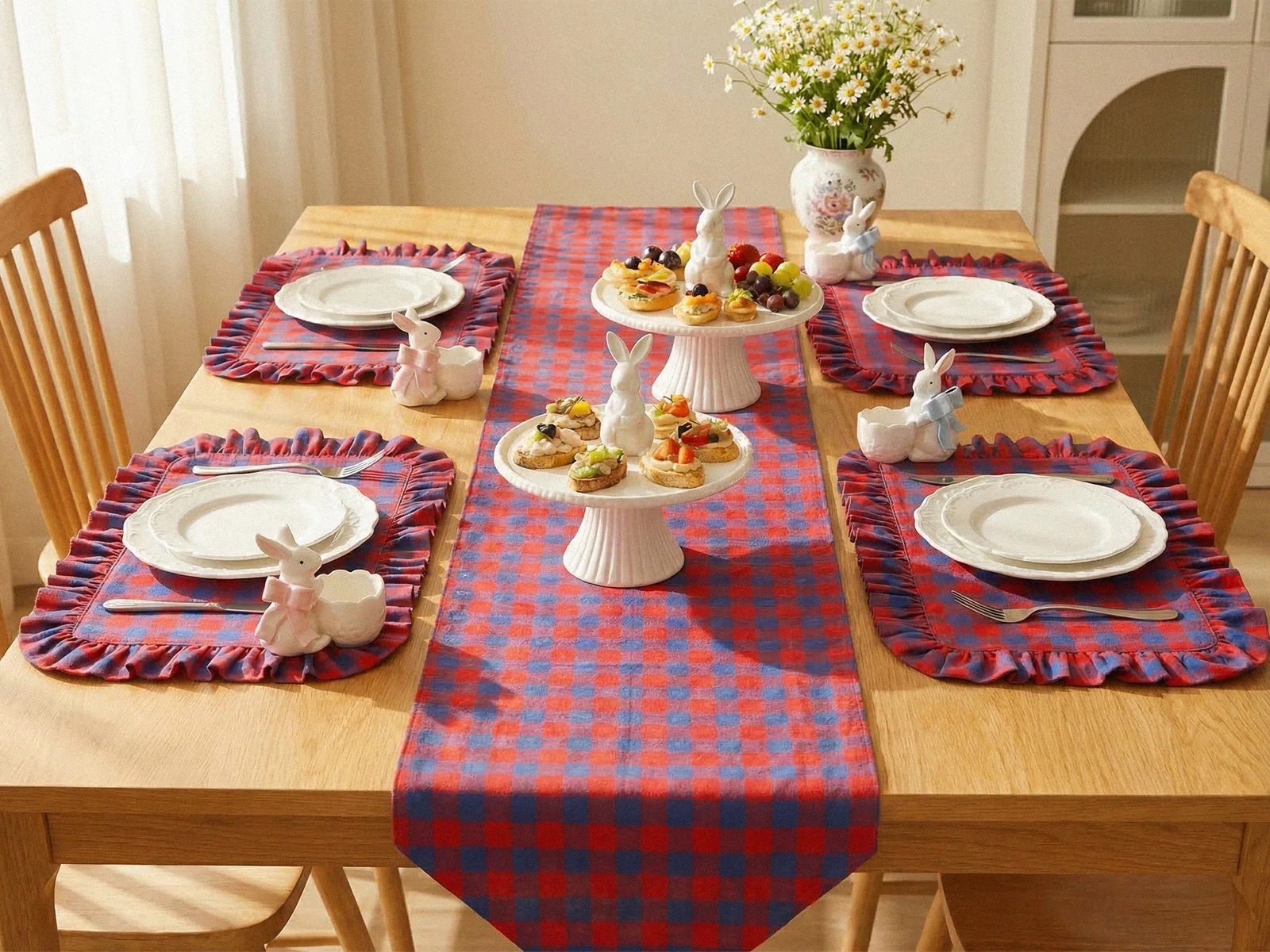 Красно-синий ранер с принтом в клеточку 150х40 см фотография 1