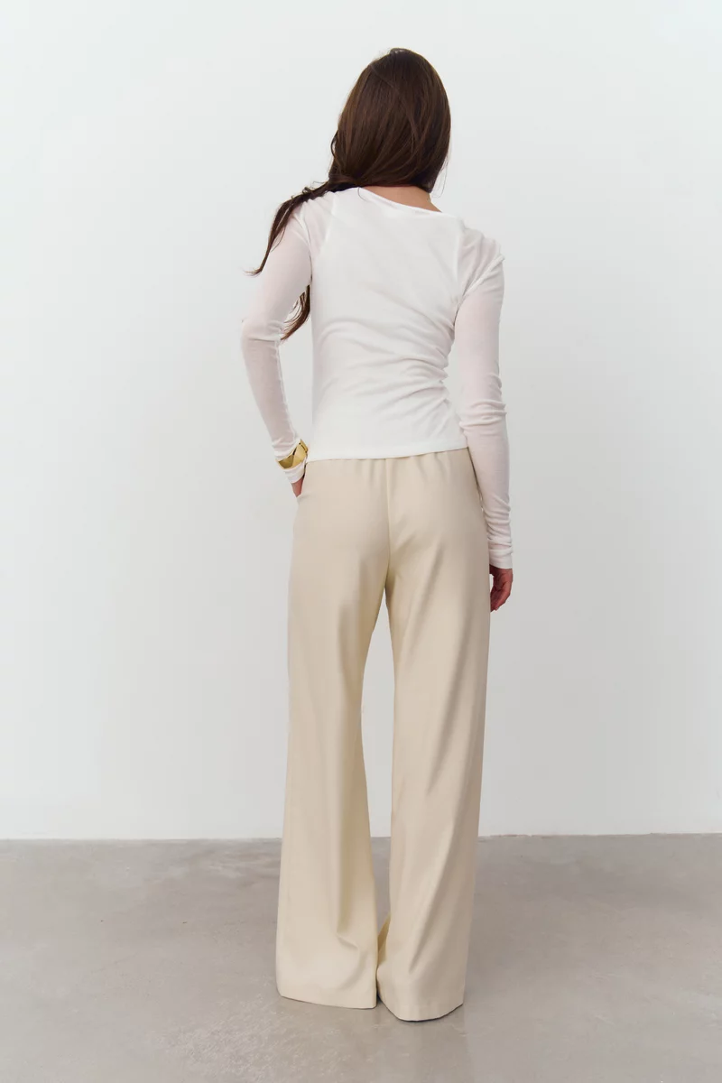 Молочные штаны-палаццо на завязке Молочные штаны-палаццо на завязке фотография 4