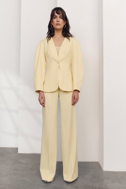 Желтые штаны-палаццо с высокой талией