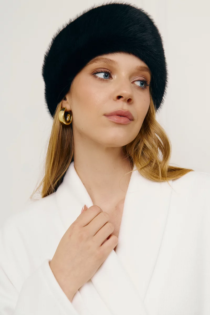 Черная повязка из искусственного меха Черная повязка из искусственного меха фотография 2