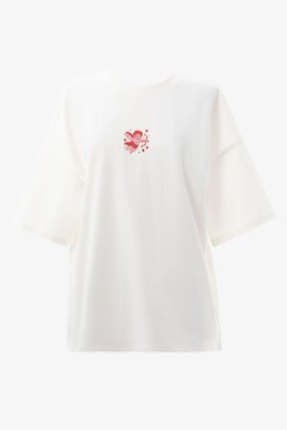 Молочная футболка оверсайз с романтическим принтом