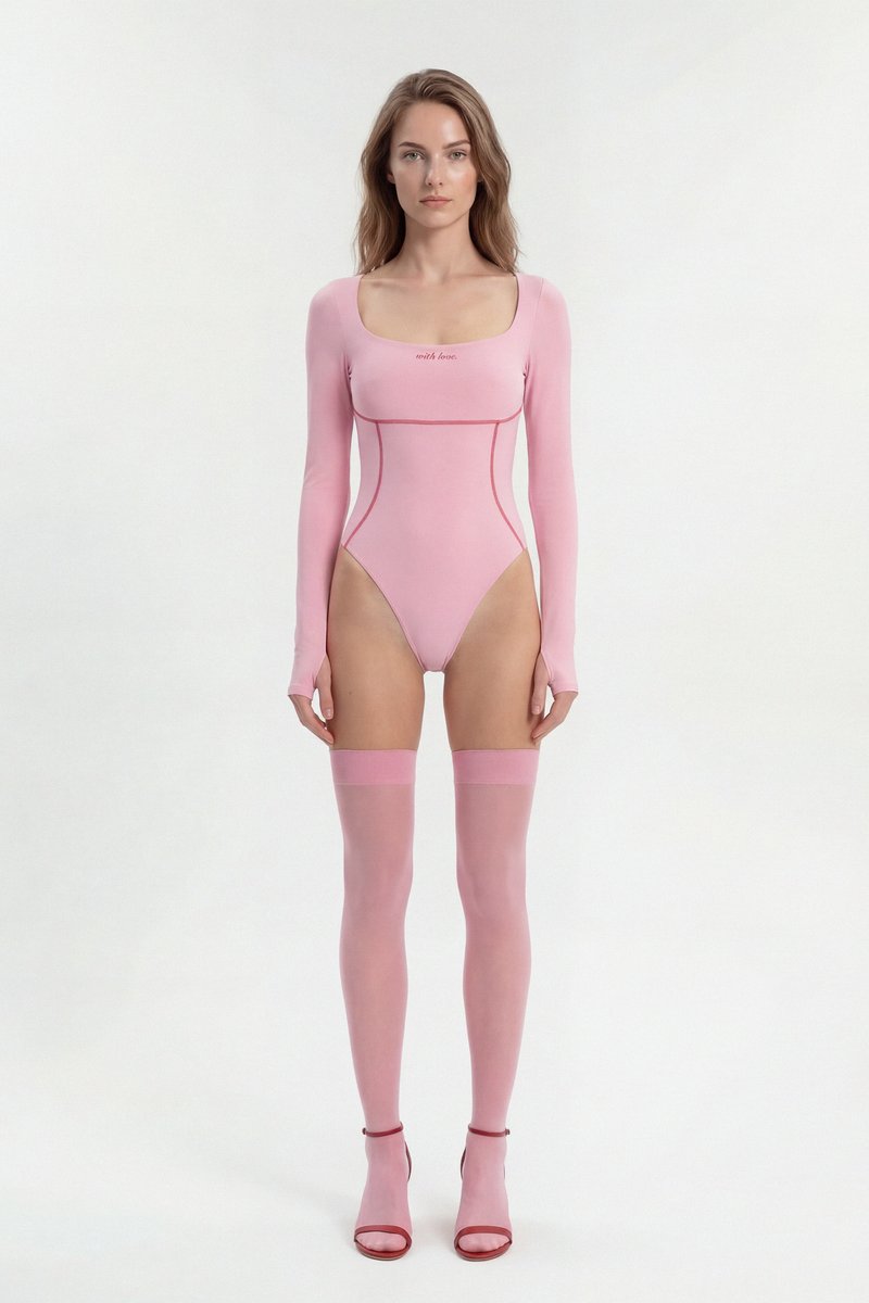 Розовый боди with love с длинным рукавом фотография 1