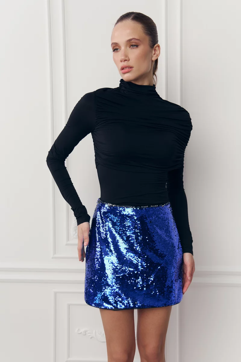 Юбка мини с паетками в оттенке электрик фотография 1