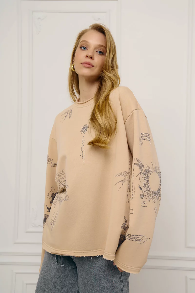 Бежевый лонгслив с принтом Душа фотография 5