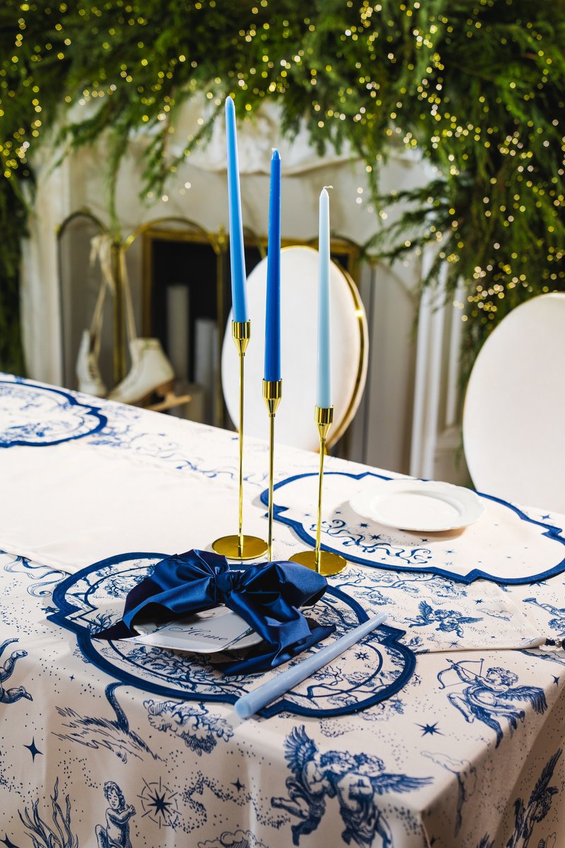 

Блакитний набір із 4х свічок різних відтінків