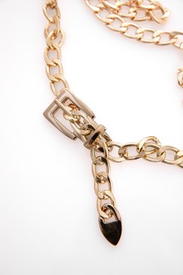 Золотистый ремень-цепь с прямоугольной пряжкой