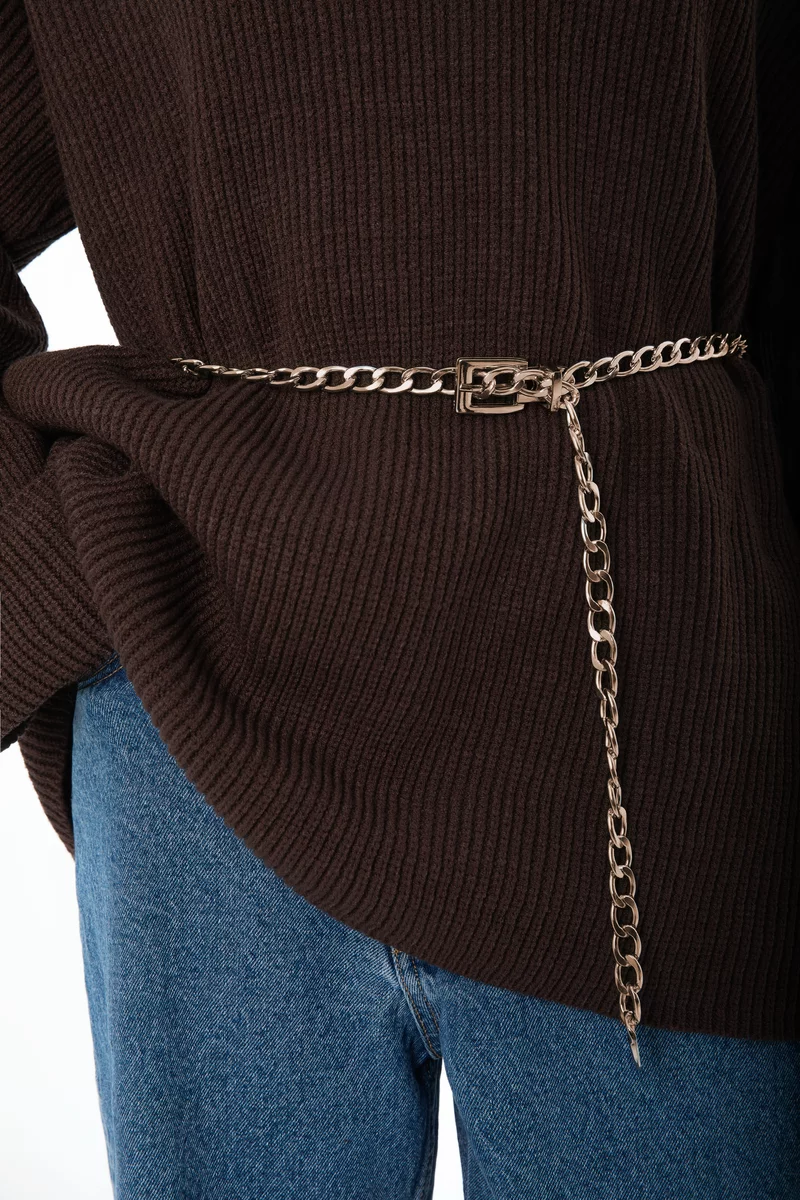 Золотистый ремень-цепь с прямоугольной пряжкой фотография 2