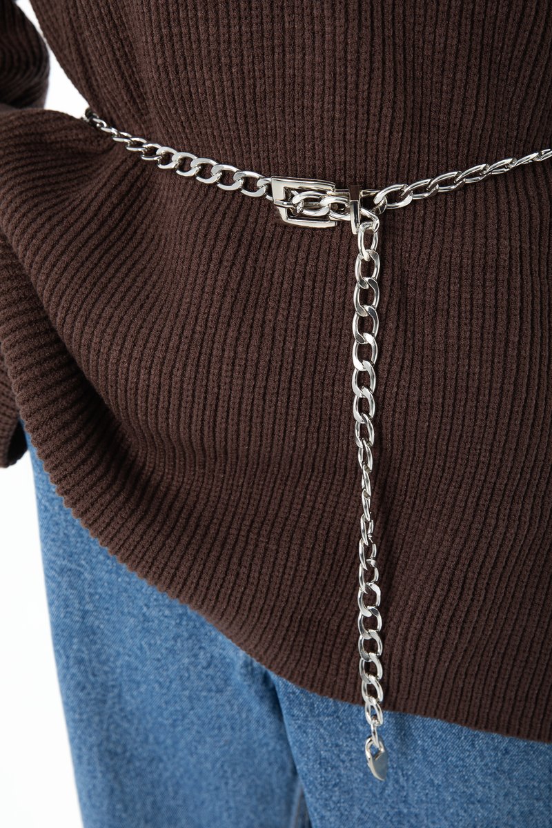 Серебристый ремень-цепь с прямоугольной пряжкой фотография 1