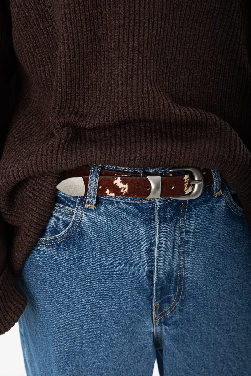 Коричневый ремень из экокожи с анималистическим принтом фотография 2